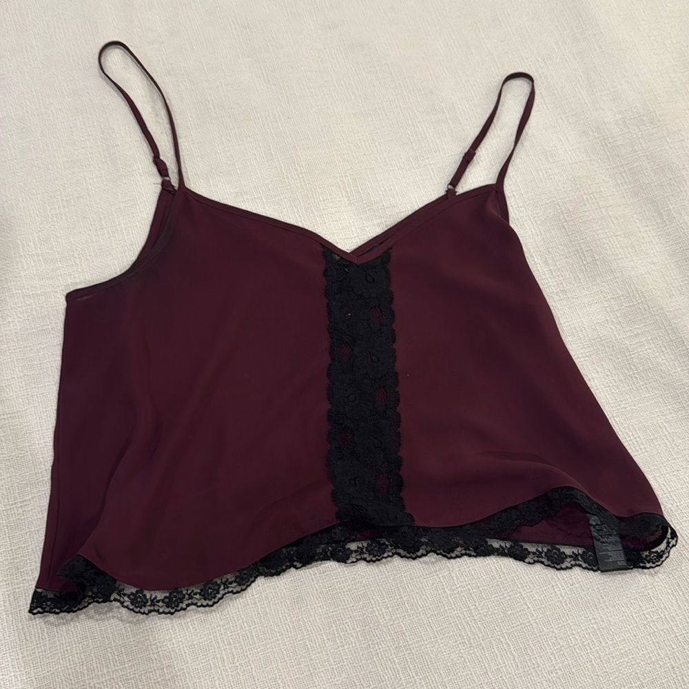 Forever 21 mid crop purple and black lace top